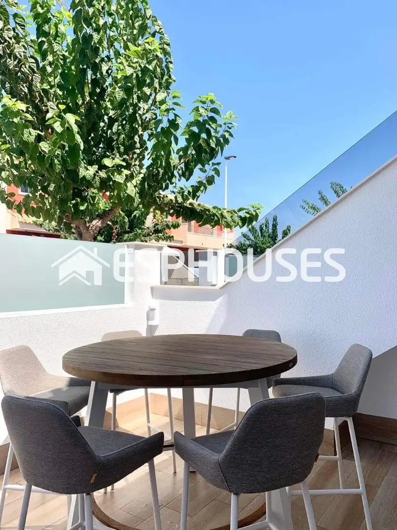 Terrassa de Apartament en venda en Pilar de la Horadada ciudad
