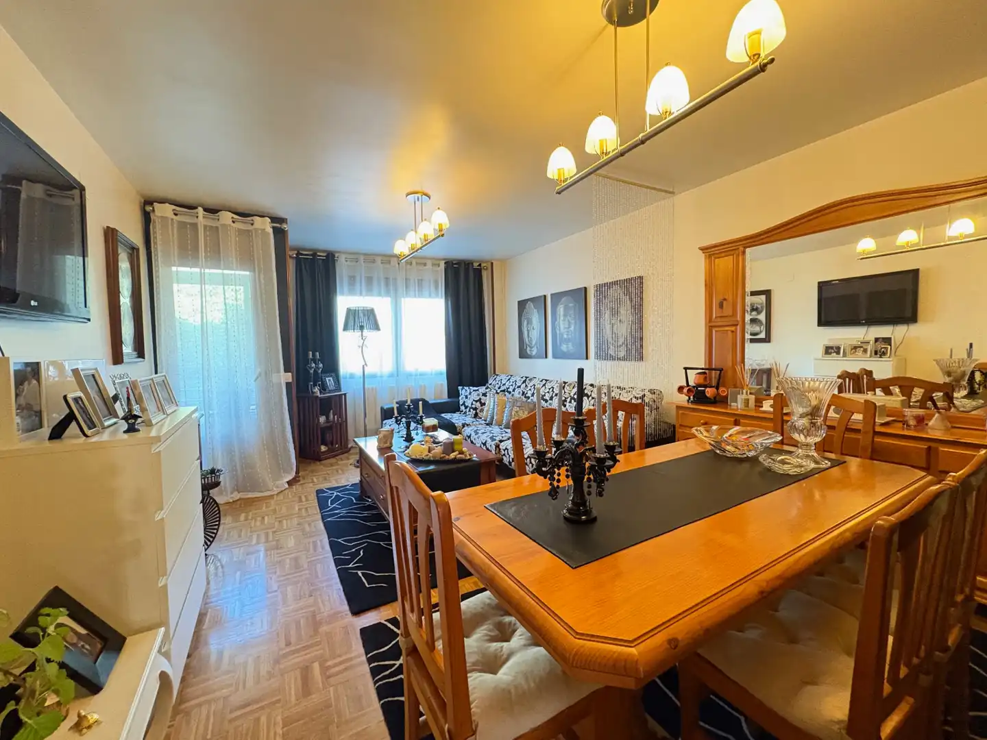 Sala d'estar de Pis en venda en Arnedillo amb Calefacció, Parquet i Terrassa