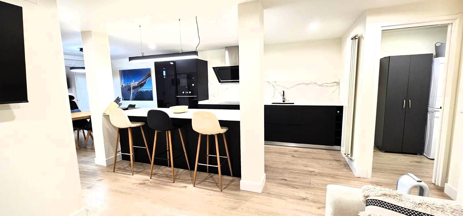 Kitchen of Flat to rent in Santander  with Heating