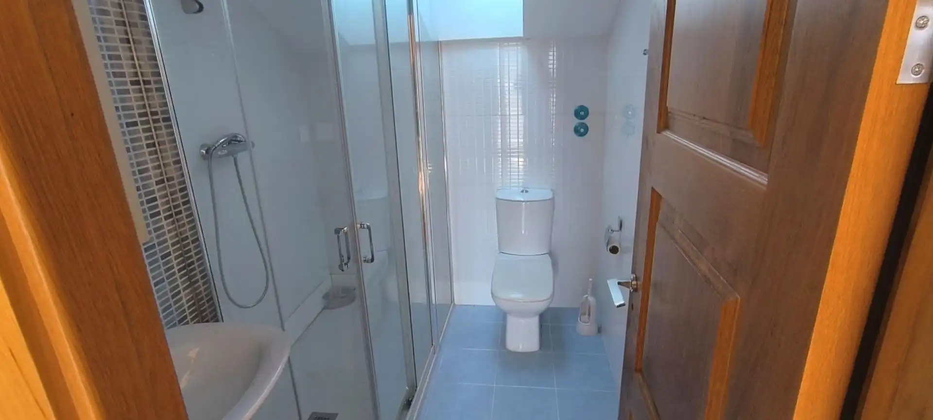 Baño de Dúplex en venta en Cenicero con Calefacción, Terraza y Trastero