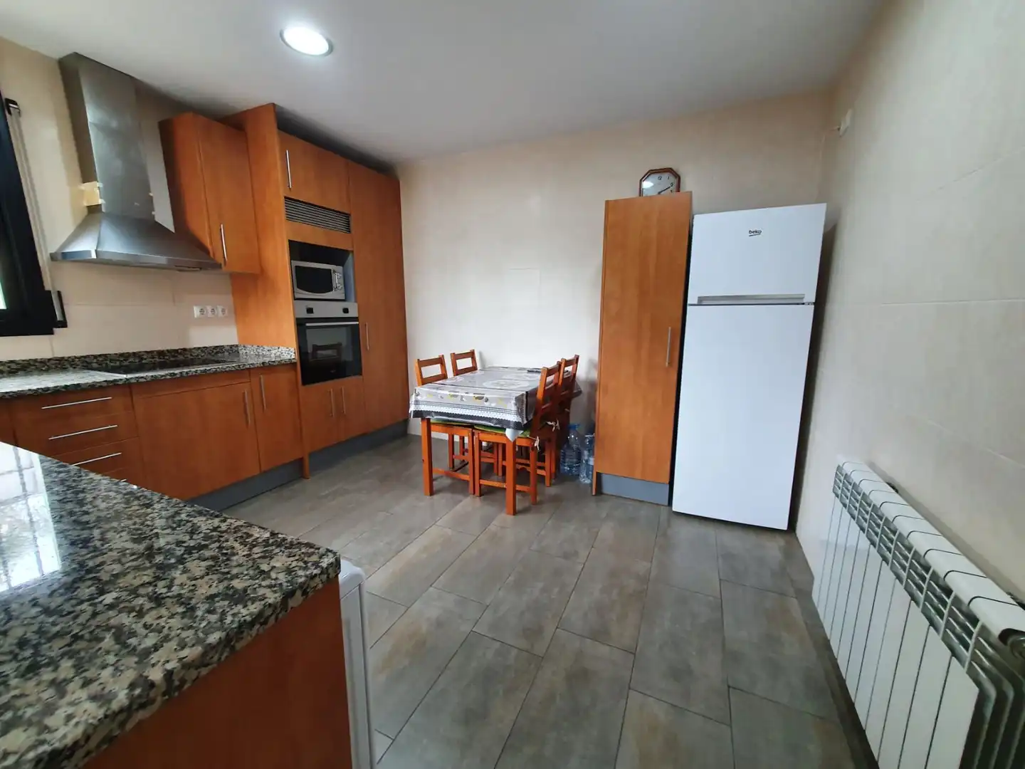 Cuina de Casa o xalet en venda en Lloret de Mar amb Calefacció, Jardí privat i Terrassa
