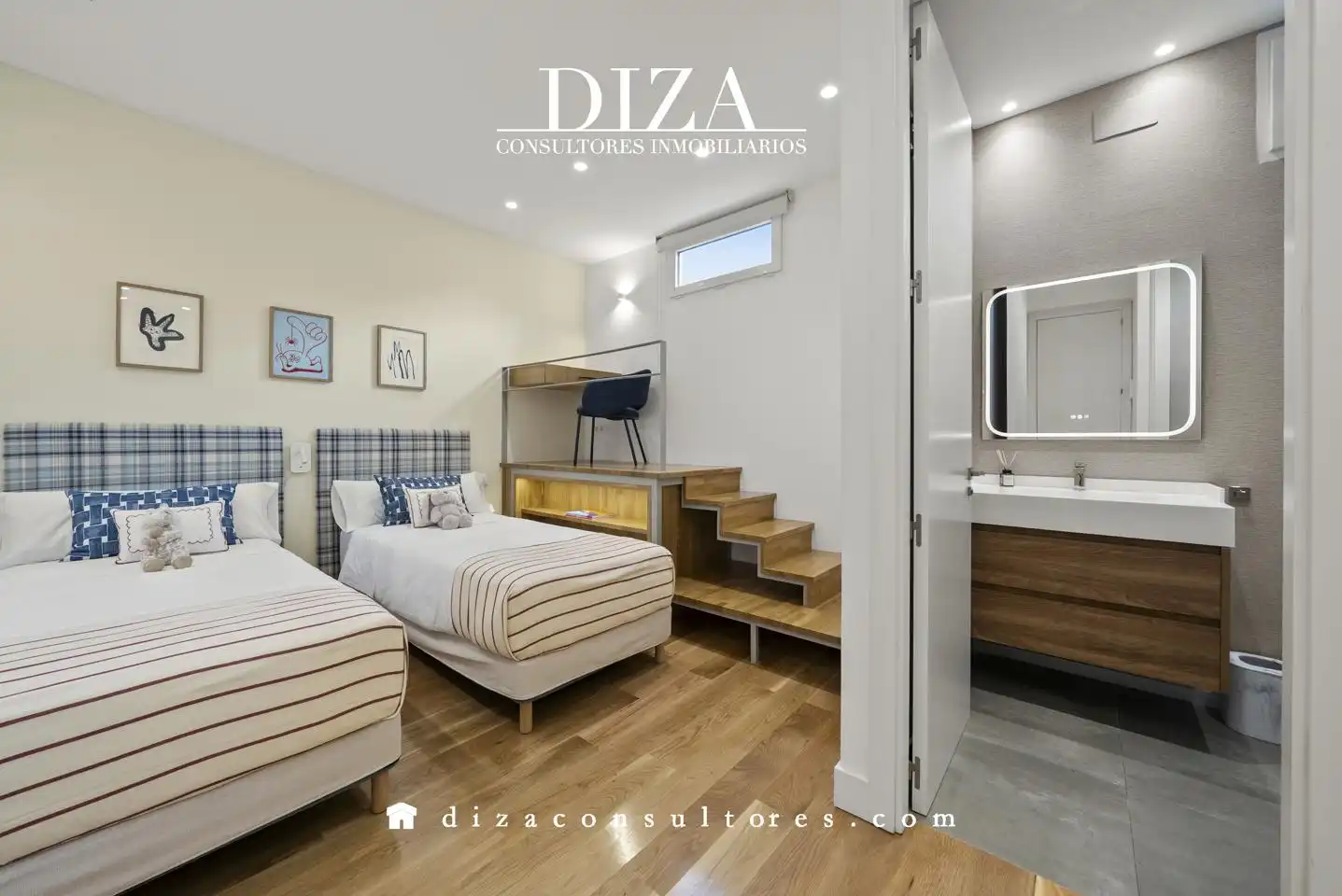 Flat with lift for sale in De Columela, imagen 37