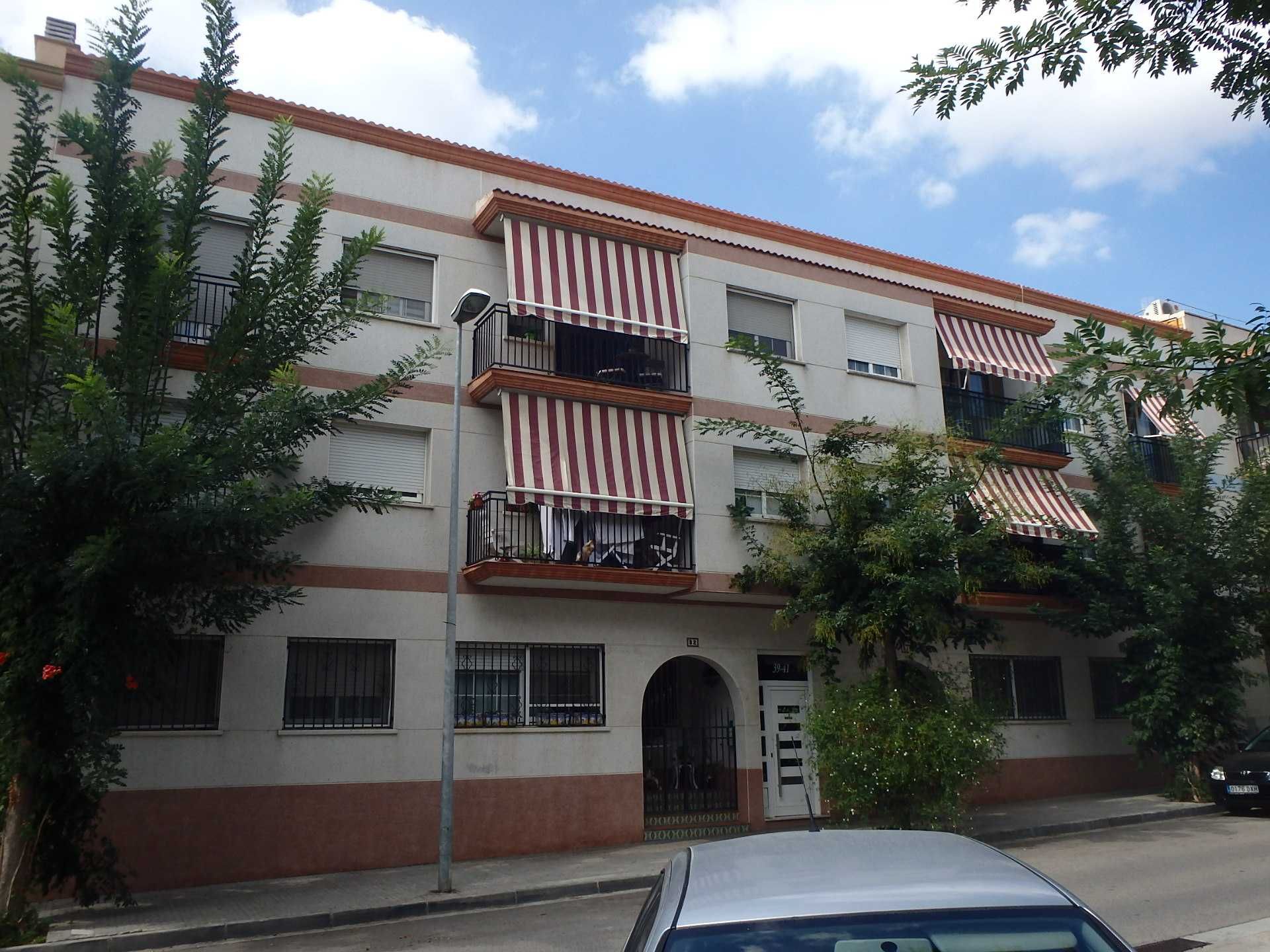 Exterior view of Flat for sale in Santa Margarida I Els Monjos