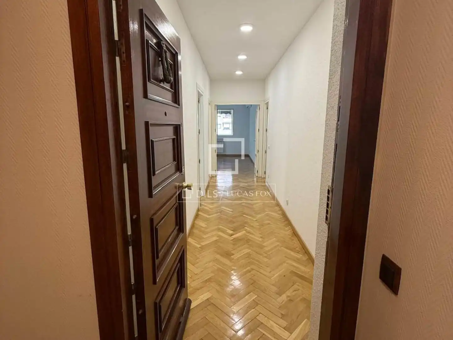 Flat for rent in Madrid  with Air Conditioner, Heating and Private garden