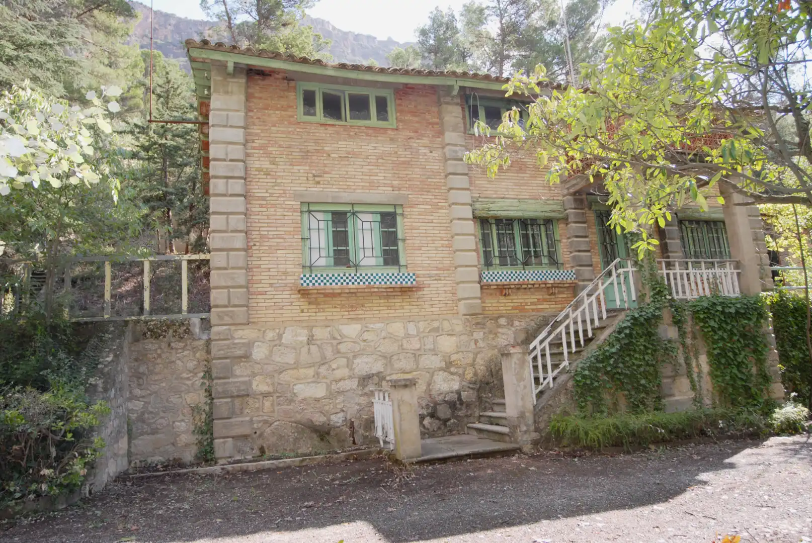 Vista exterior de Casa o chalet en venta en Camarasa con Jardín privado, Terraza y Balcón