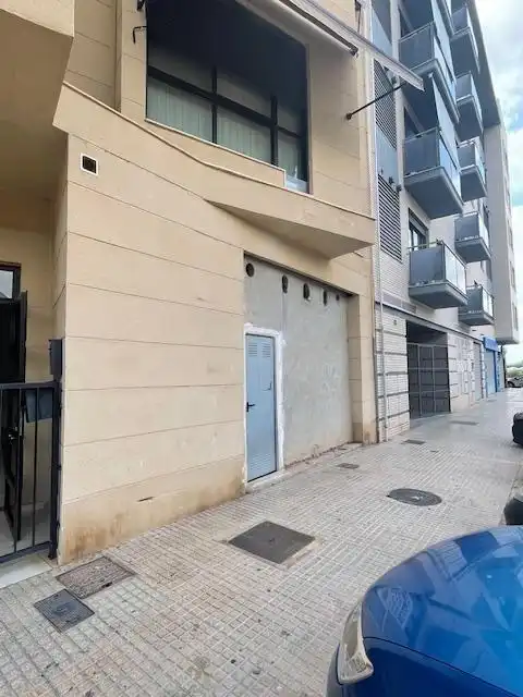 Local comercial de lloguer a Carlet, imagen 2