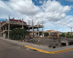 Building for sale in 9 D OCTUBRE, Montroy