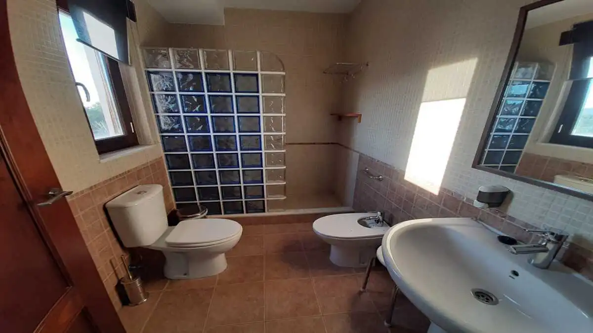 Baño de Oficina en venta en Alcaudete