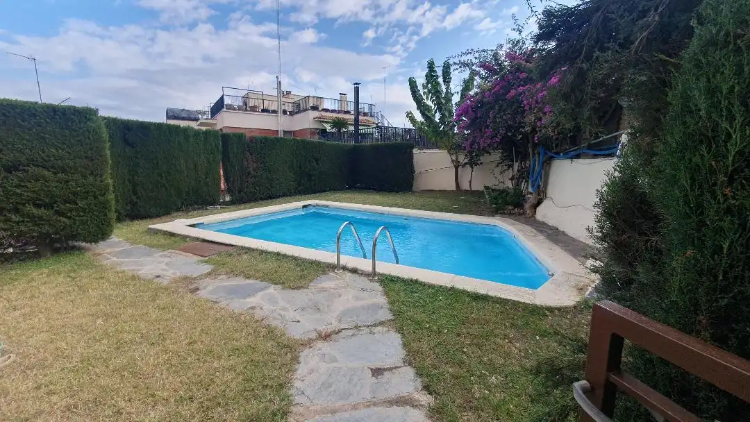 Piscina de Piso en venta en Barcelona con Jardín privado, Parquet y Piscina