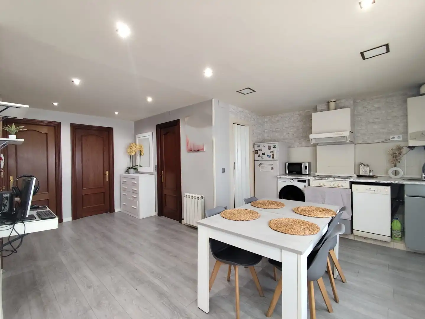 Kitchen of Flat for sale in Quel  with Heating and Furnished
