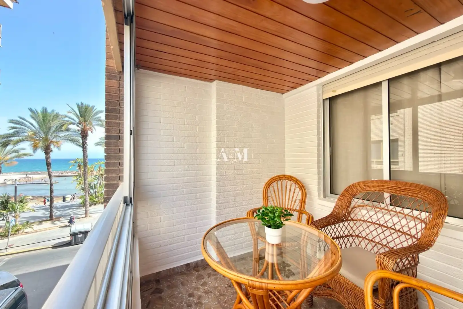 Terrasse von Wohnung zur Miete in Torrevieja mit Klimaanlage, Heizung und Terrasse