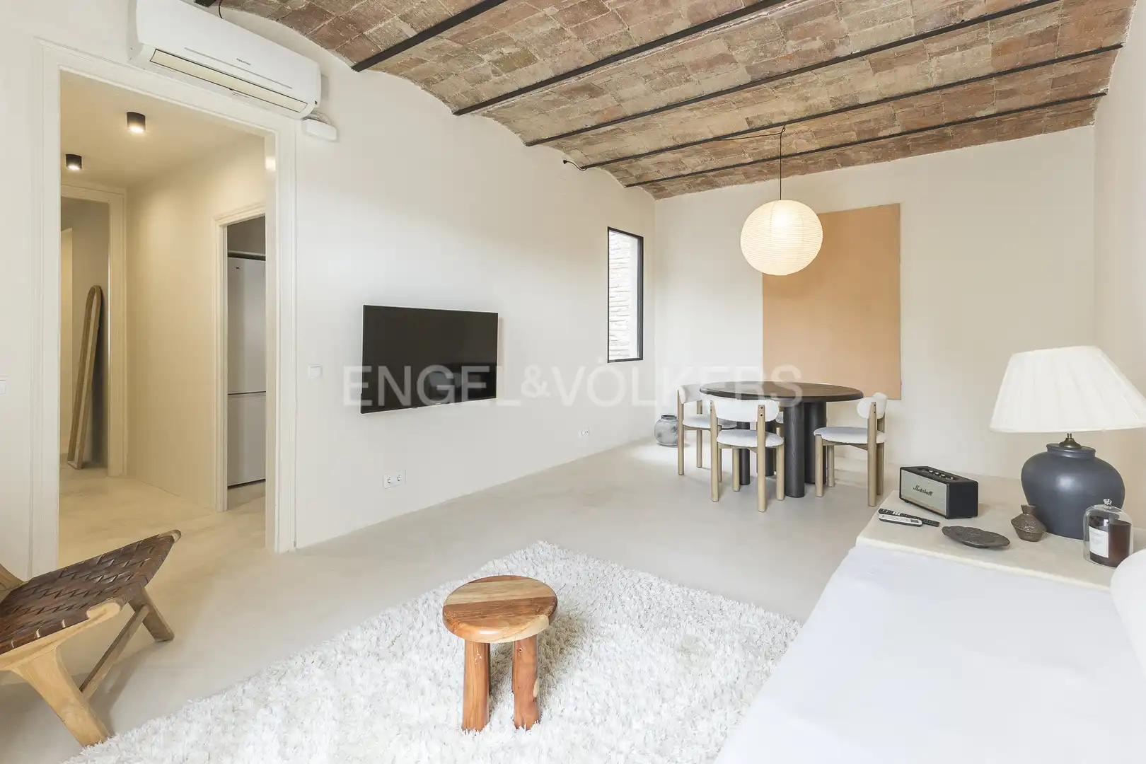 Living room of Flat for rent in Barcelona  with Air Conditioner, Heating and Balcony
