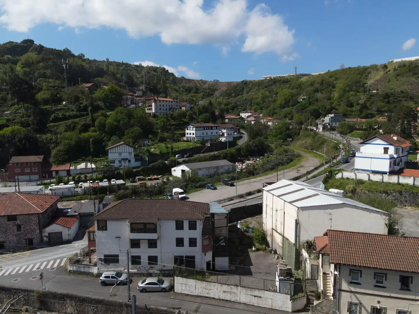 Vista exterior de Casa o xalet en venda en Ortuella amb Jardí privat i Terrassa