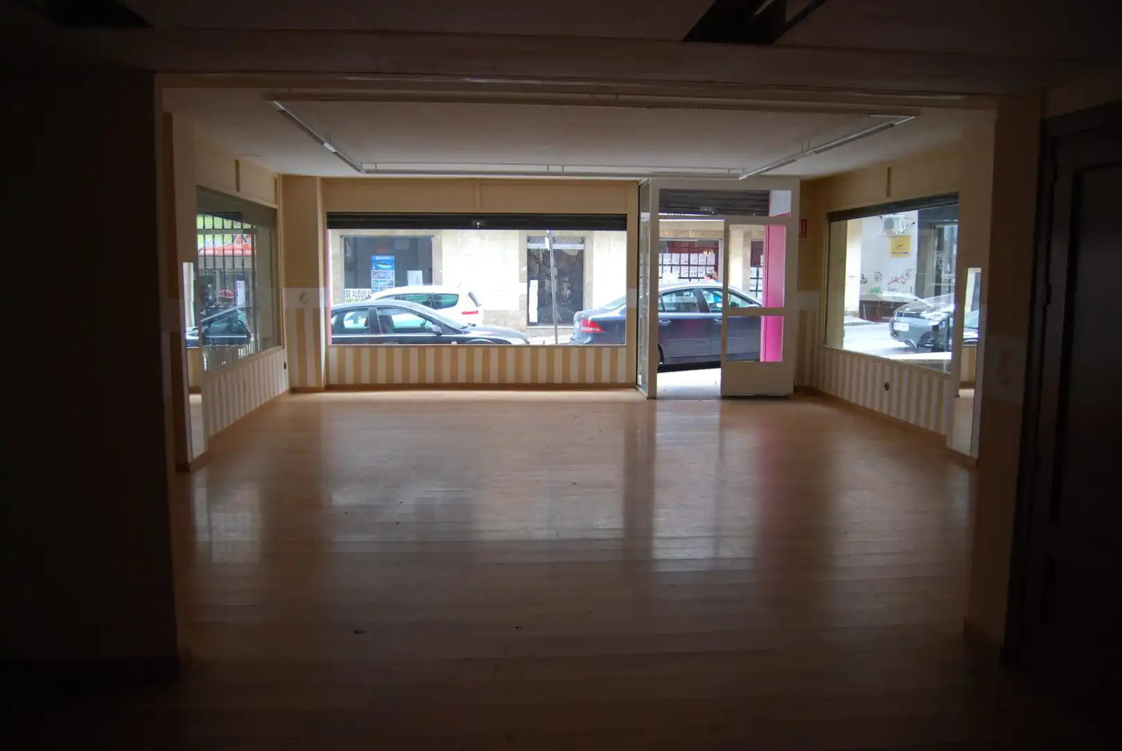 Business premises to rent in Calle Doctor Eduardo Arroyo 11, imagen 3