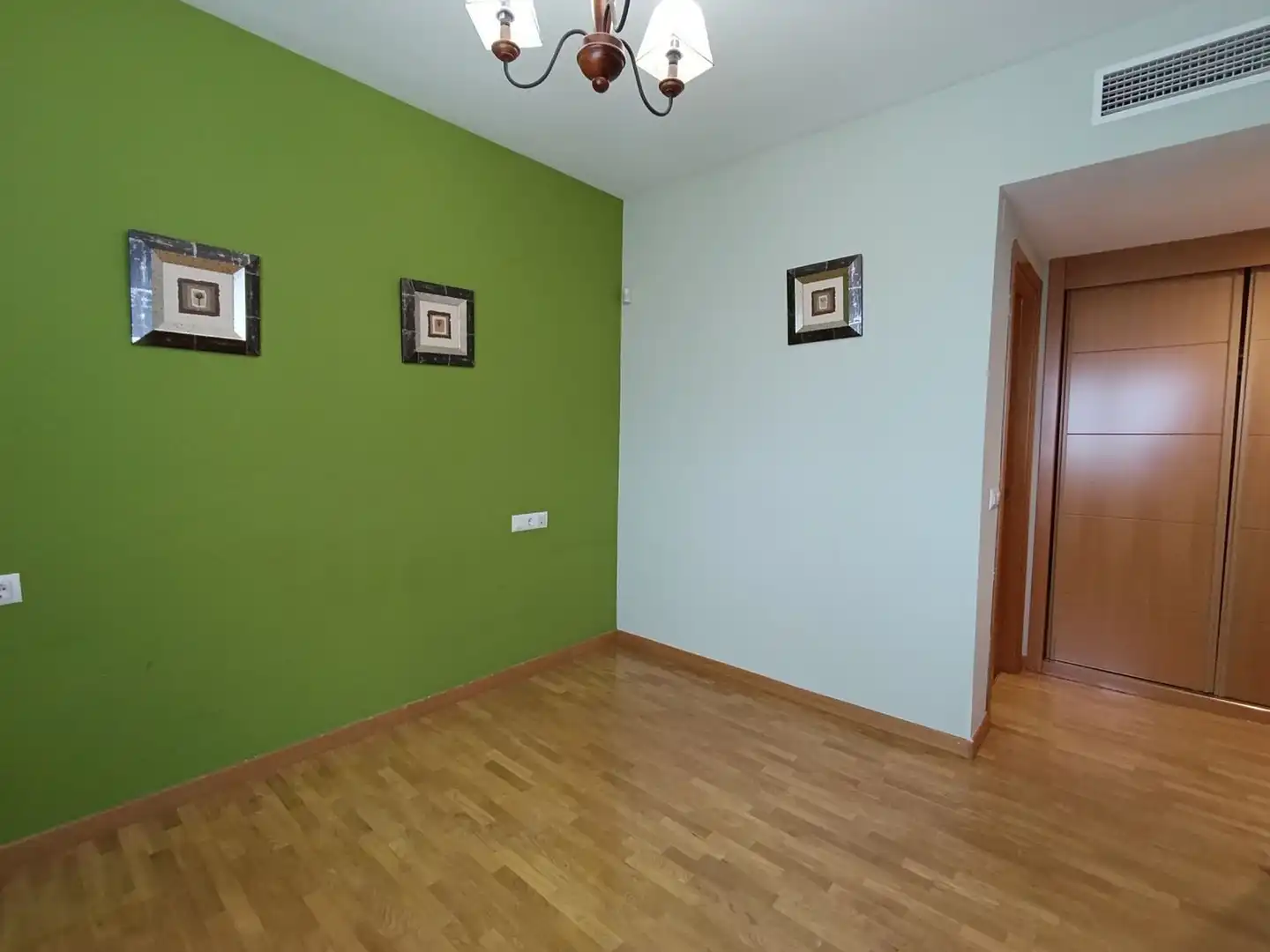 Schlafzimmer von Wohnung zum Verkauf in Ciudad Real mit Klimaanlage, Heizung und Abstellraum