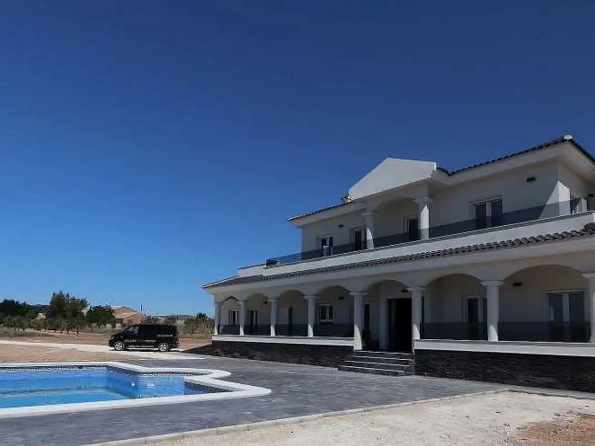 House for sale in El Pinós / Pinoso, imagen 2