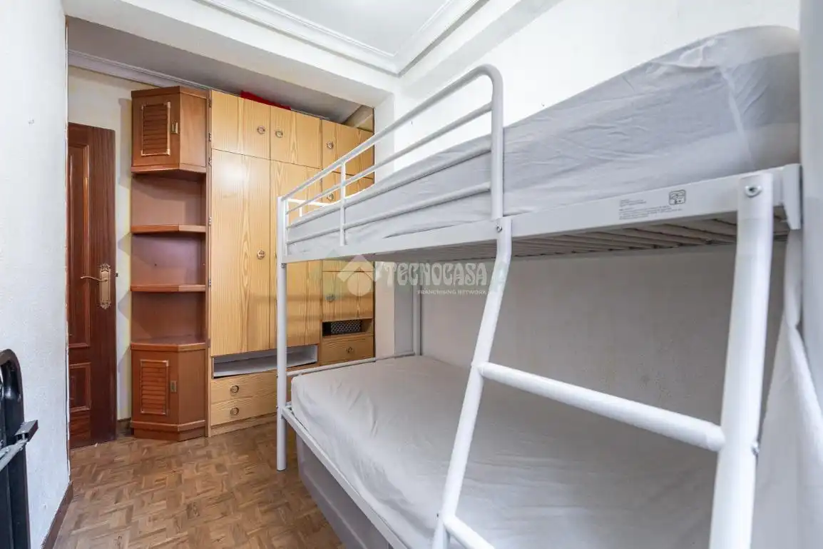 Habitación de Piso en venta en Madrid con Aire acondicionado y Terraza