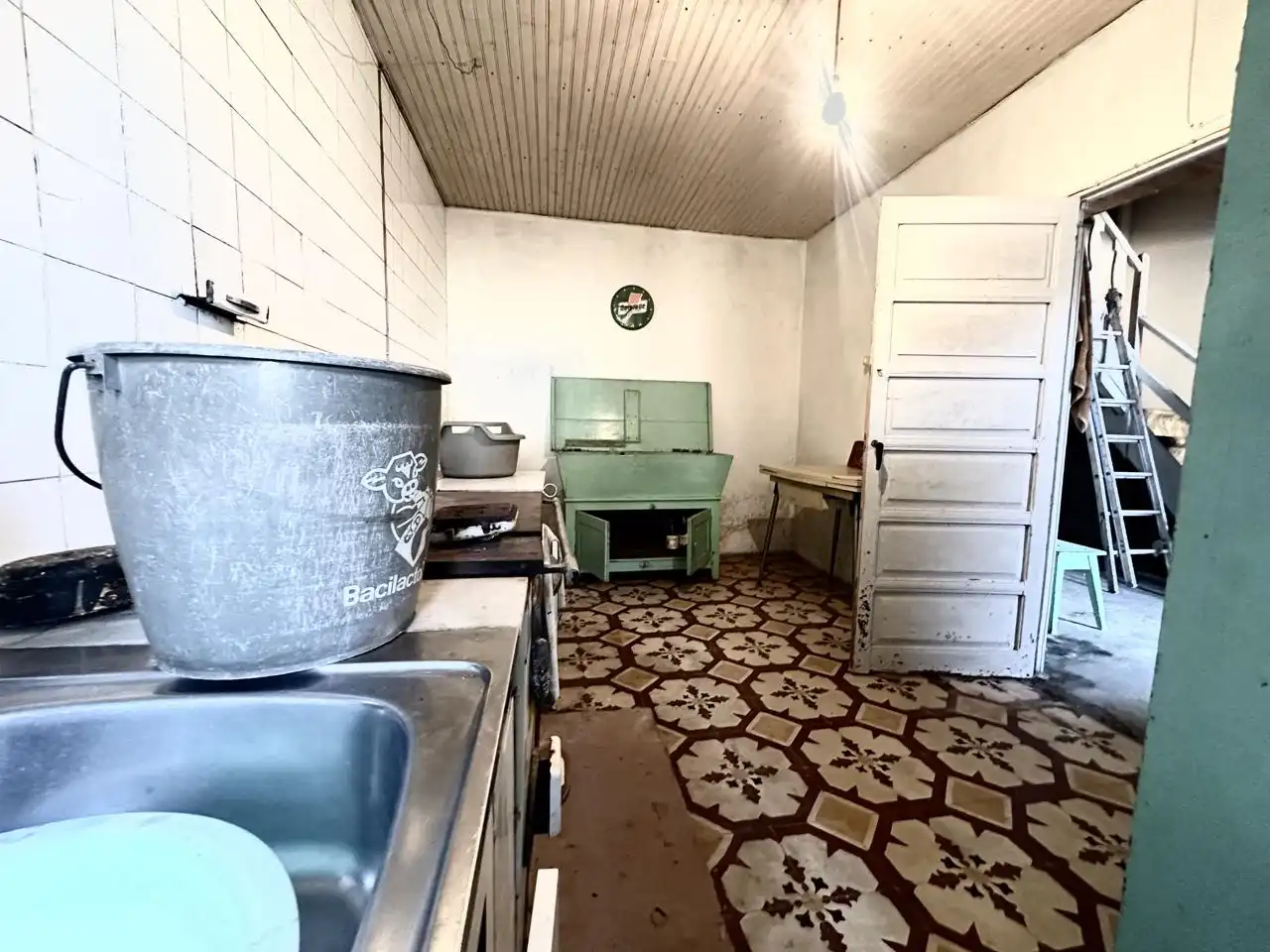 Cocina de Finca rústica en venta en Cabranes