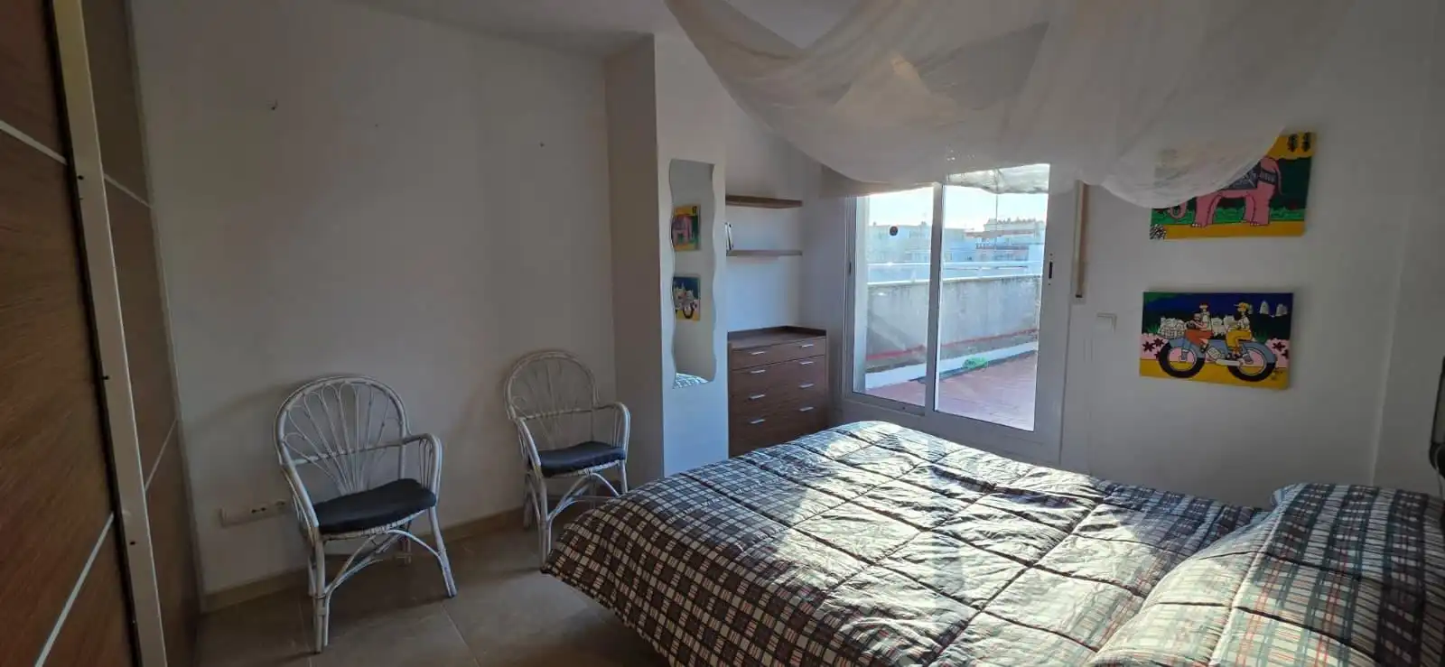 Schlafzimmer von Dachboden zum Verkauf in L'Ametlla de Mar  mit Klimaanlage, Heizung und Terrasse