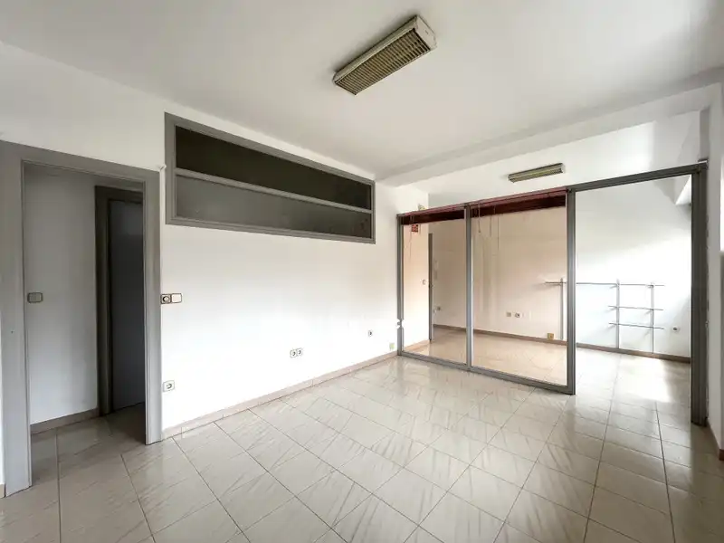 Gewerbefläche zur Miete in Carrer del Doctor Fleming, imagen 9