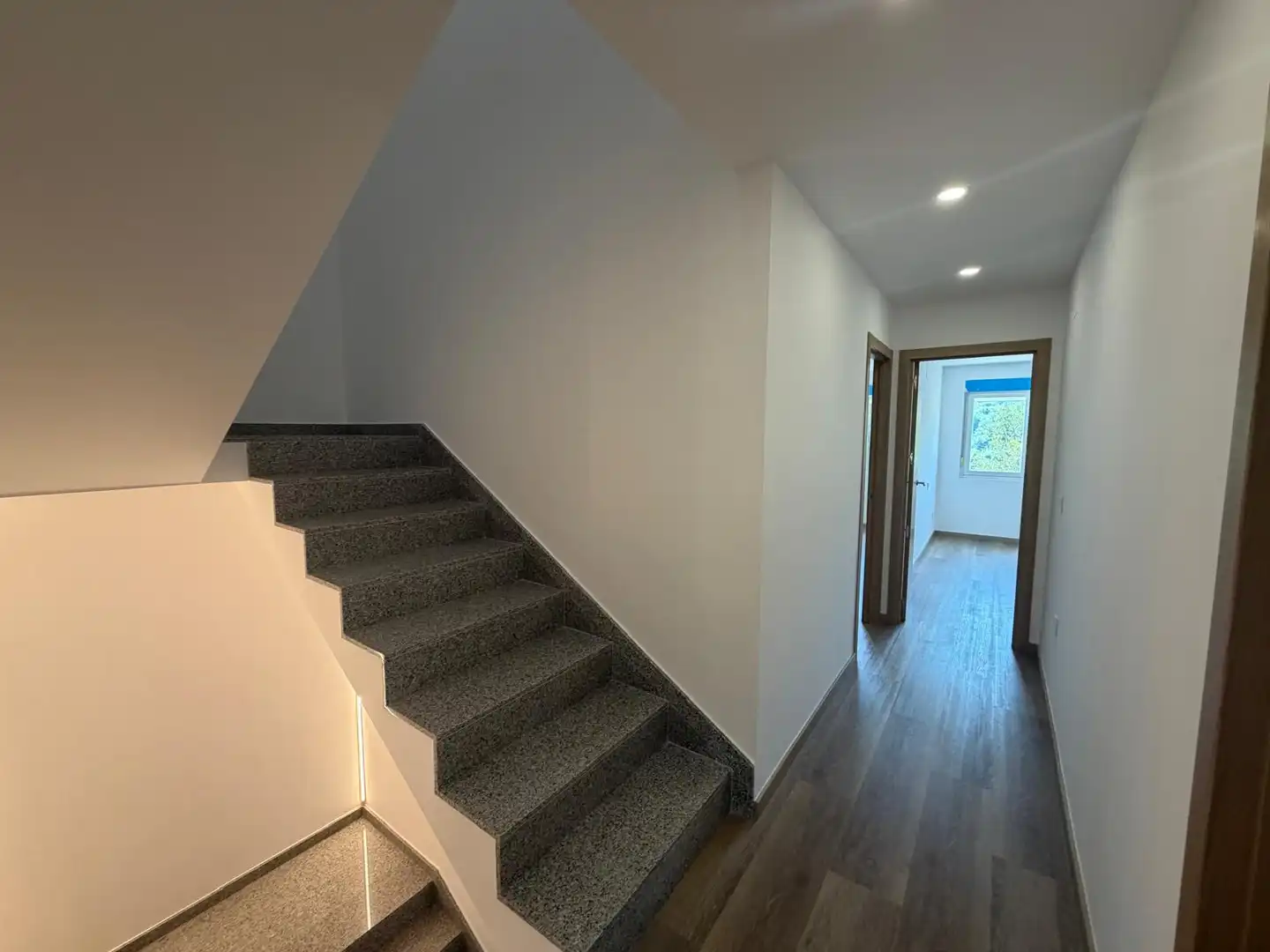 Casa o chalet de alquiler en Lugo con Calefacción, Jardín privado y Parquet