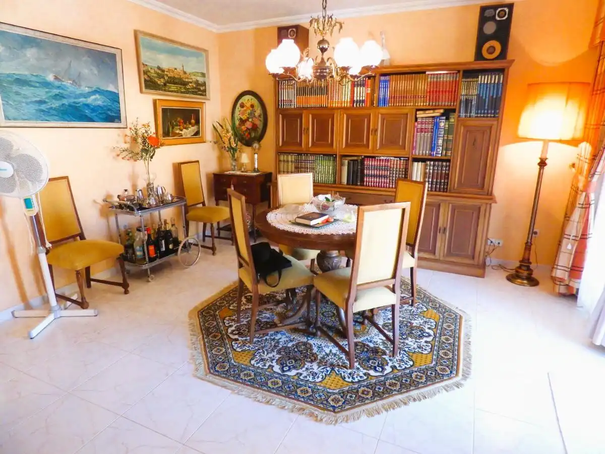 Comedor de Casa adosada en venta en Benidorm con Aire acondicionado y Internet