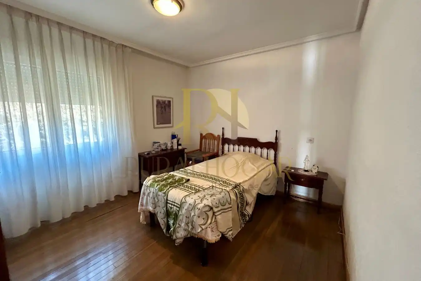 Dormitori de Casa o xalet en venda en Torre del Bierzo amb Terrassa i Moblat