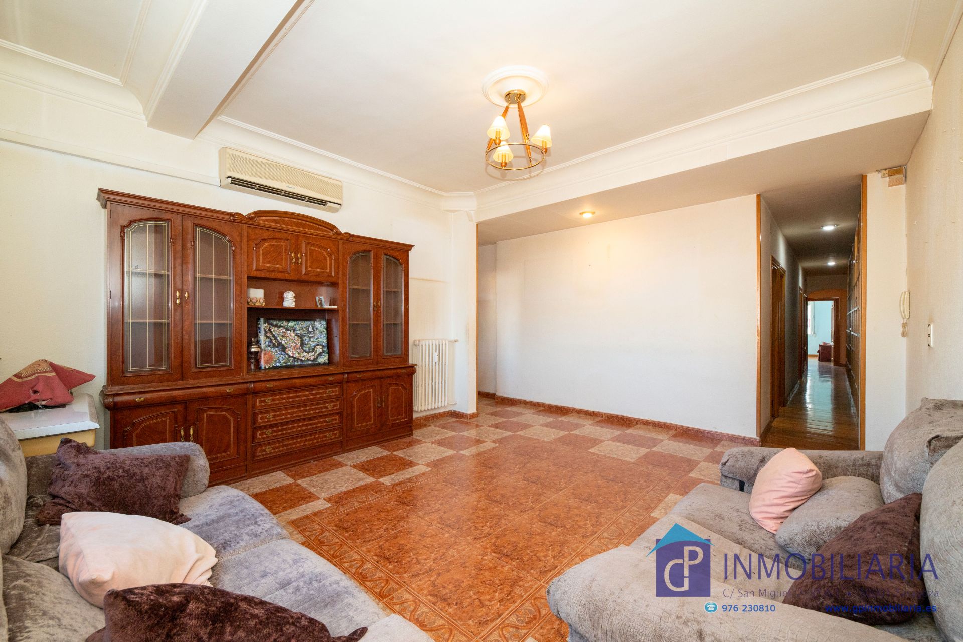 Sala de estar de Piso en venta en  Zaragoza Capital con Aire acondicionado, Calefacción y Parquet