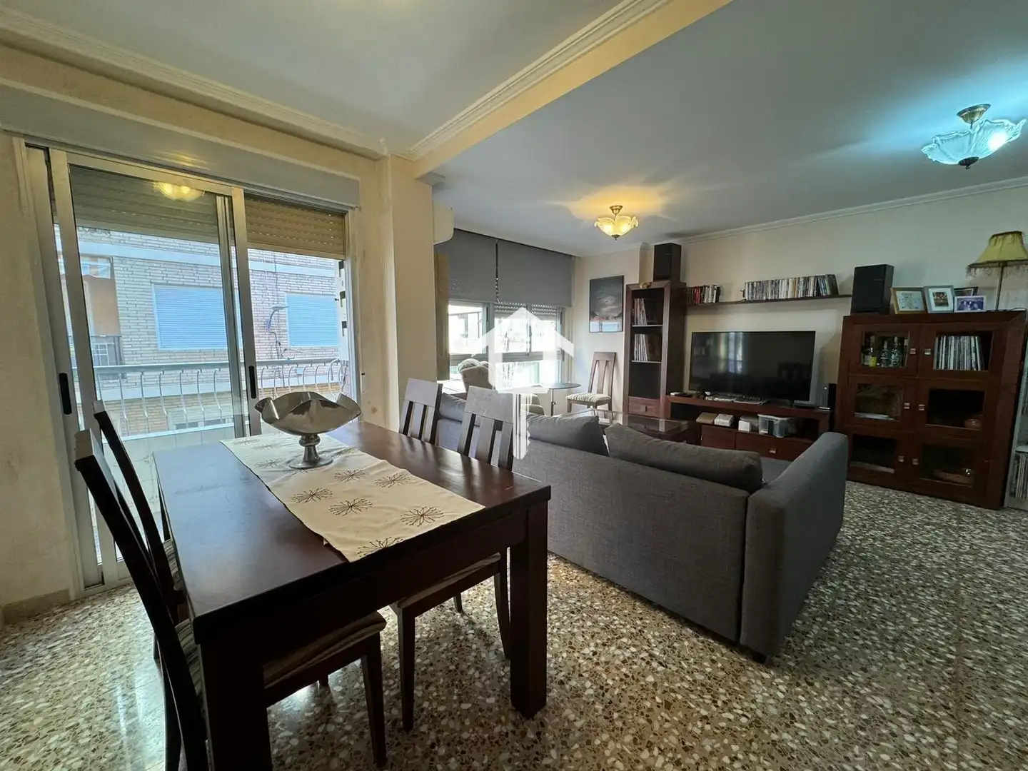 Wohnzimmer von Wohnung zum Verkauf in Alicante / Alacant mit Privatgarten und Balkon
