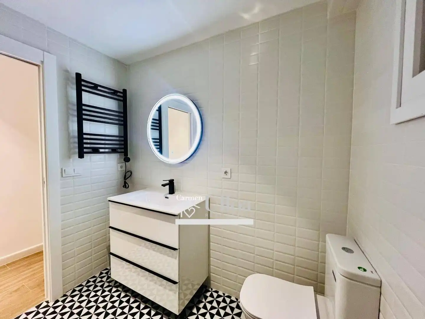 Badezimmer von Wohnung zur Miete in Alicante / Alacant mit Klimaanlage, Heizung und Terrasse