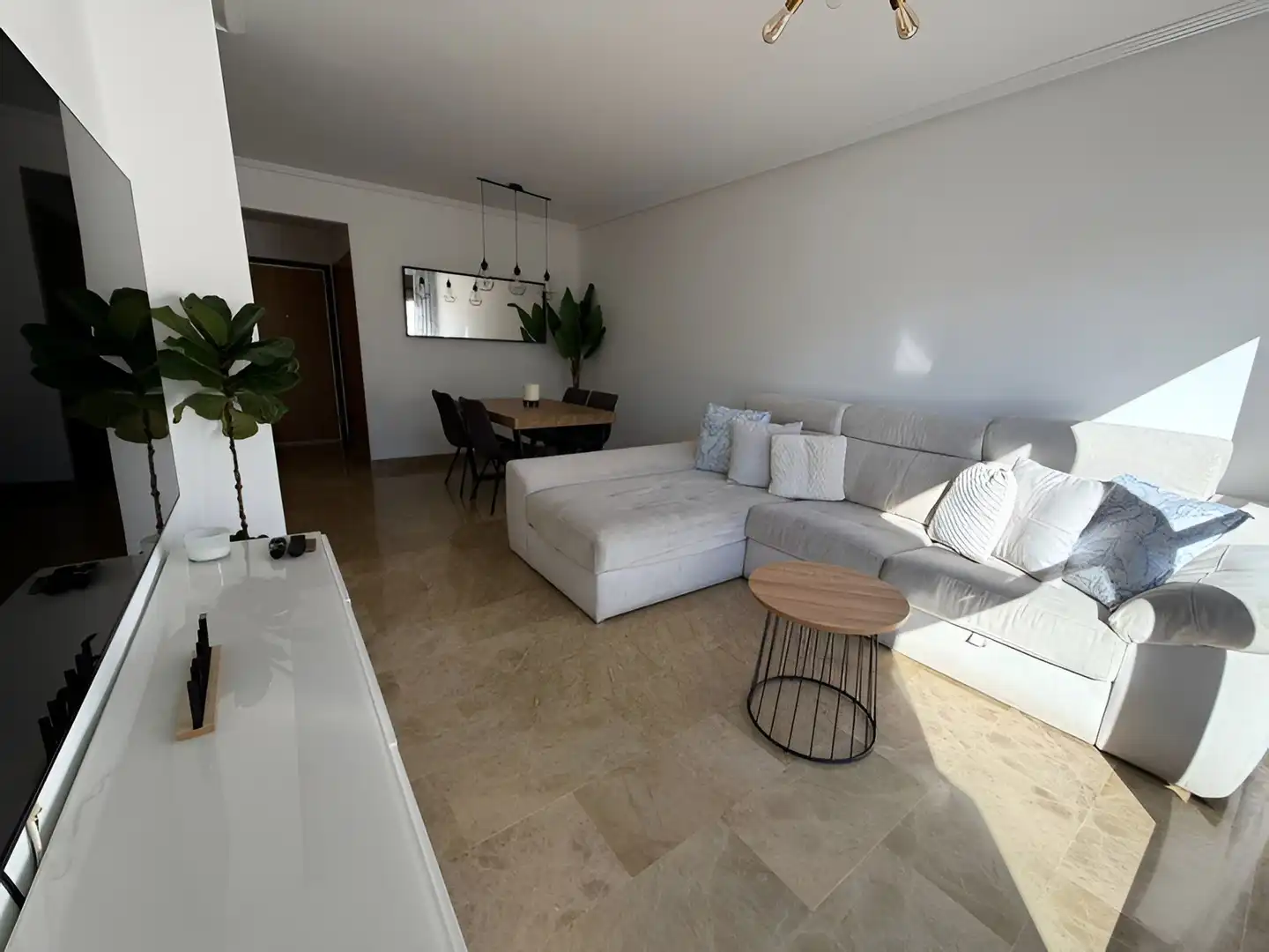 Apartment with pool for sale in Selwo, imagen 3