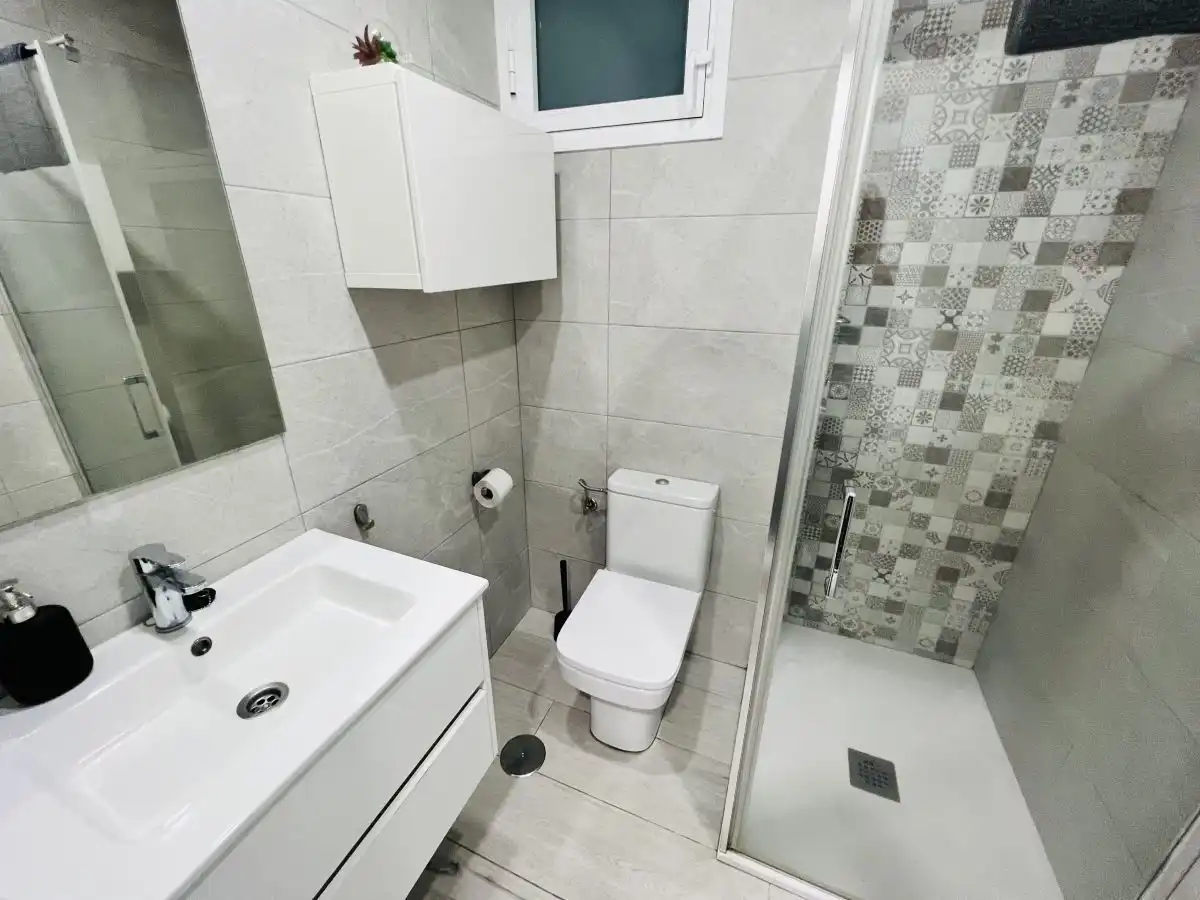 Badezimmer von Wohnung zur Miete in Zona Martiánez