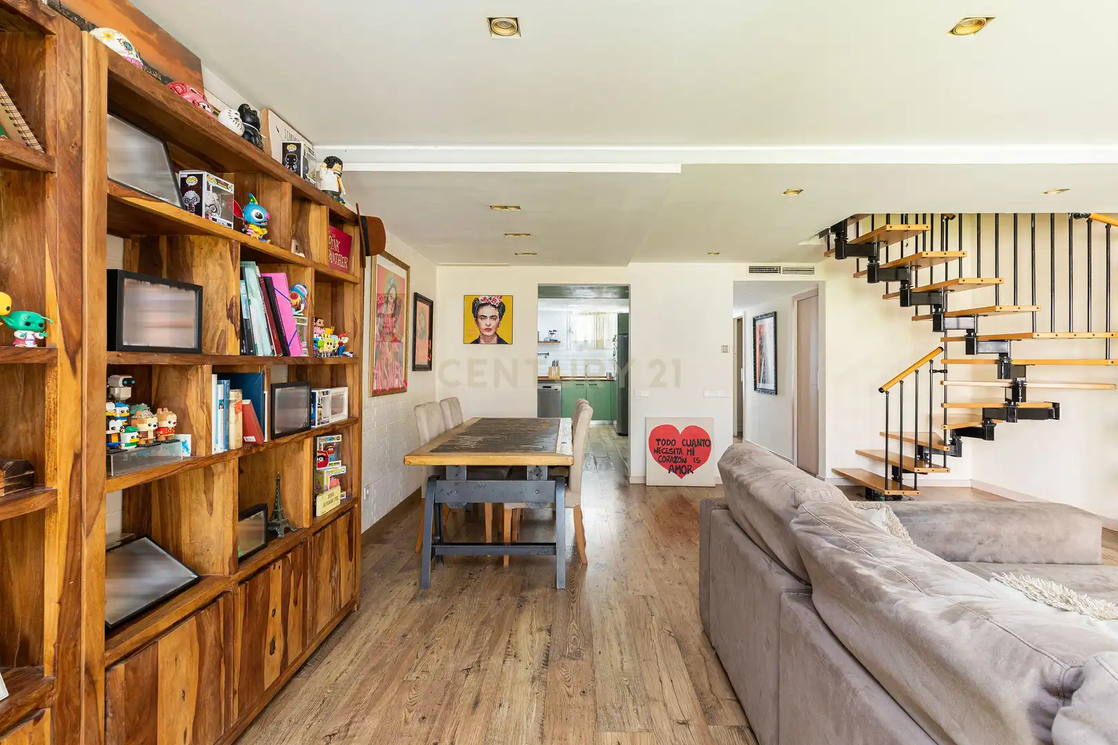 Living room of Houses for sale in Sant Martí