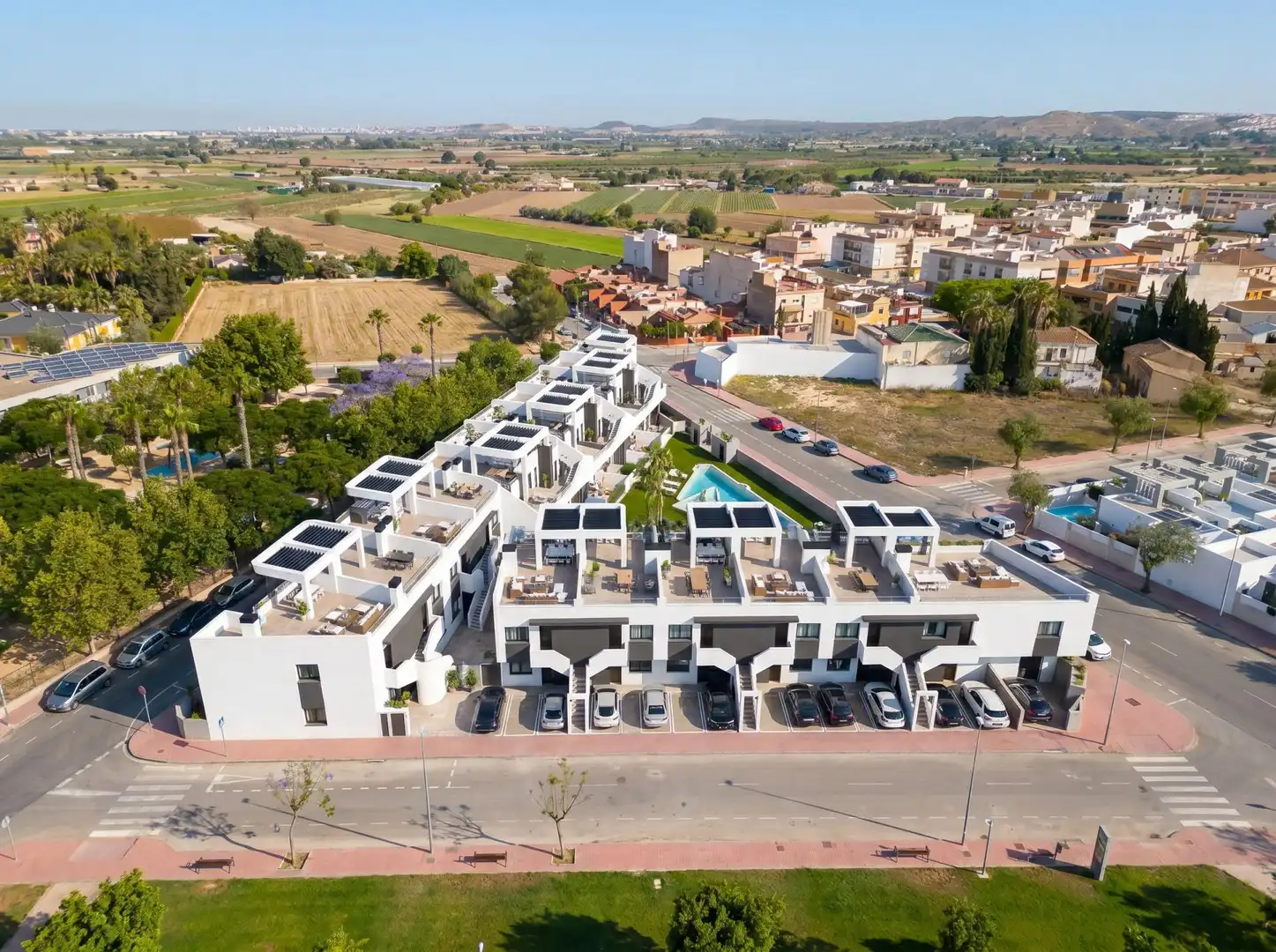 Bungalow con piscina en venta en Calle Infanta Leonor, 49, imagen 31
