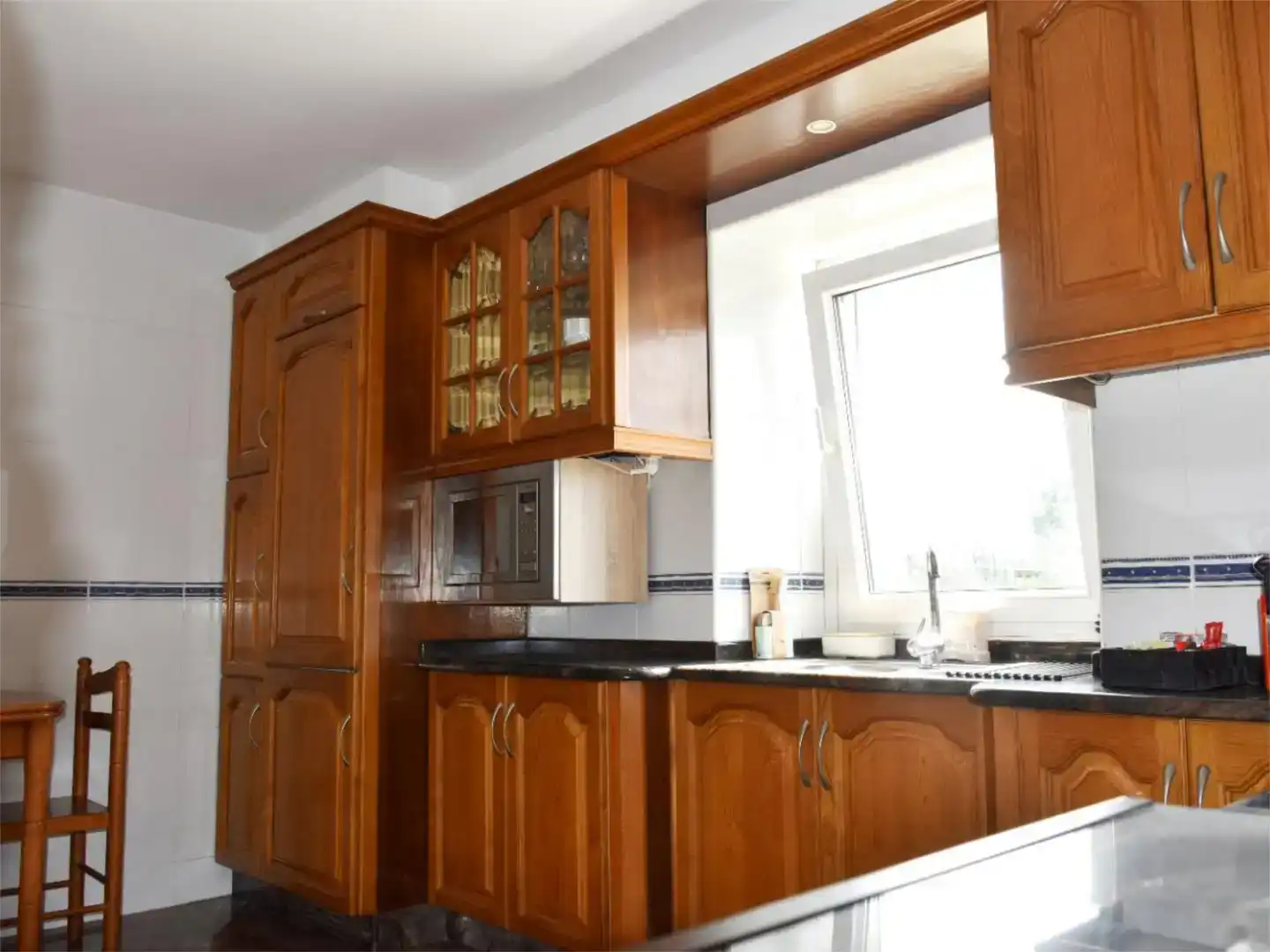 Küche von Wohnung zur Miete in Muxía mit Privatgarten, Parkett und Möbliert