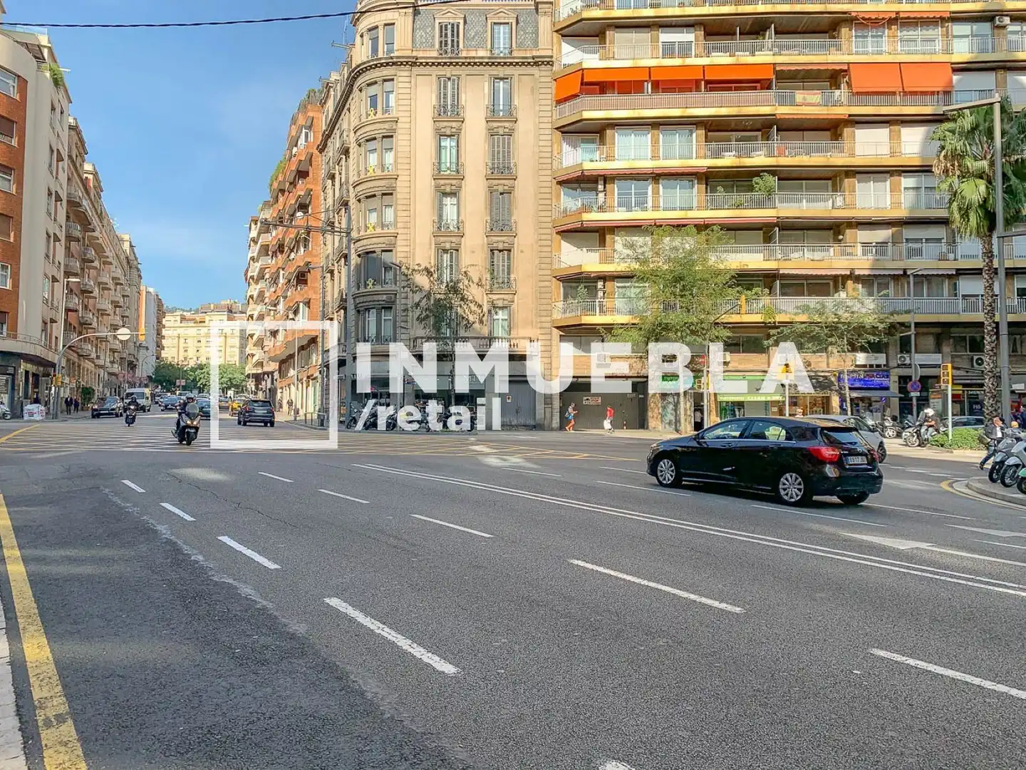 Vista exterior de Local en venta en Barcelona con Aire acondicionado, Terraza y Alarma