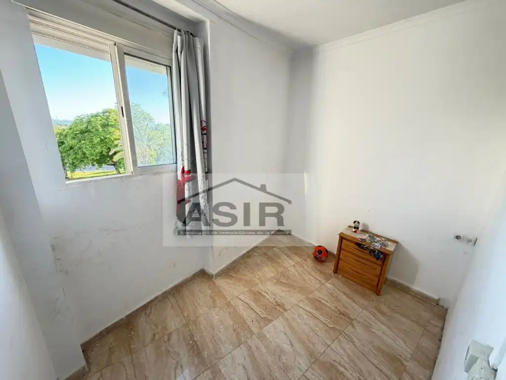 Bedroom of Flat for sale in Alzira
