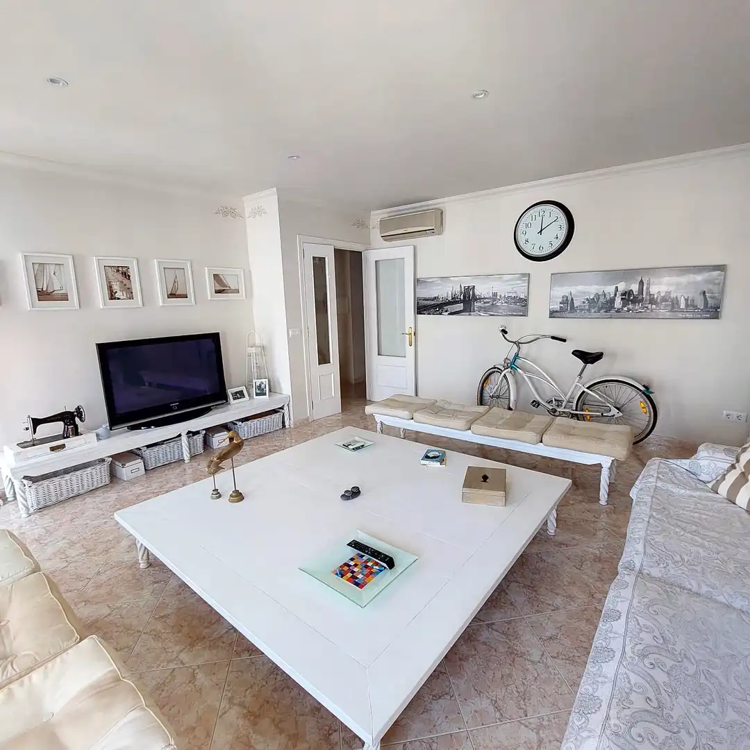 Wohnzimmer von Wohnung zum Verkauf in Ciutadella de Menorca mit Klimaanlage, Möbliert und Ofen