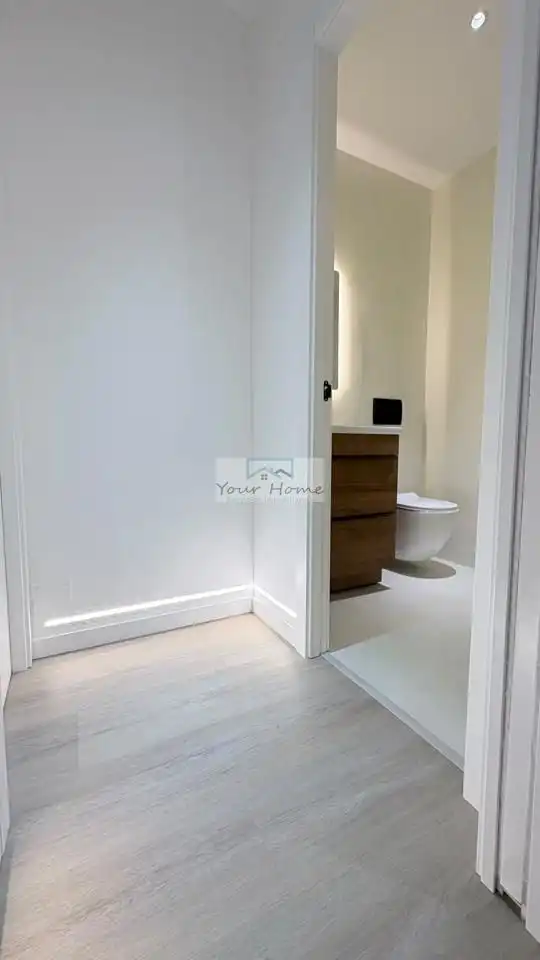 Bany de Apartament en venda en Caballería Española