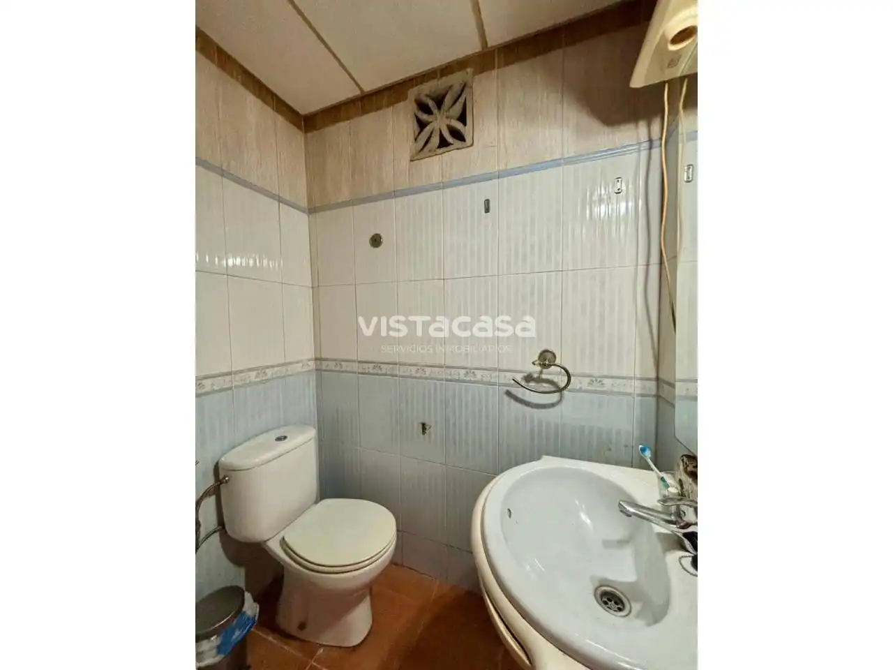 Baño de Casa o chalet en venta en El Viso del Alcor con Terraza