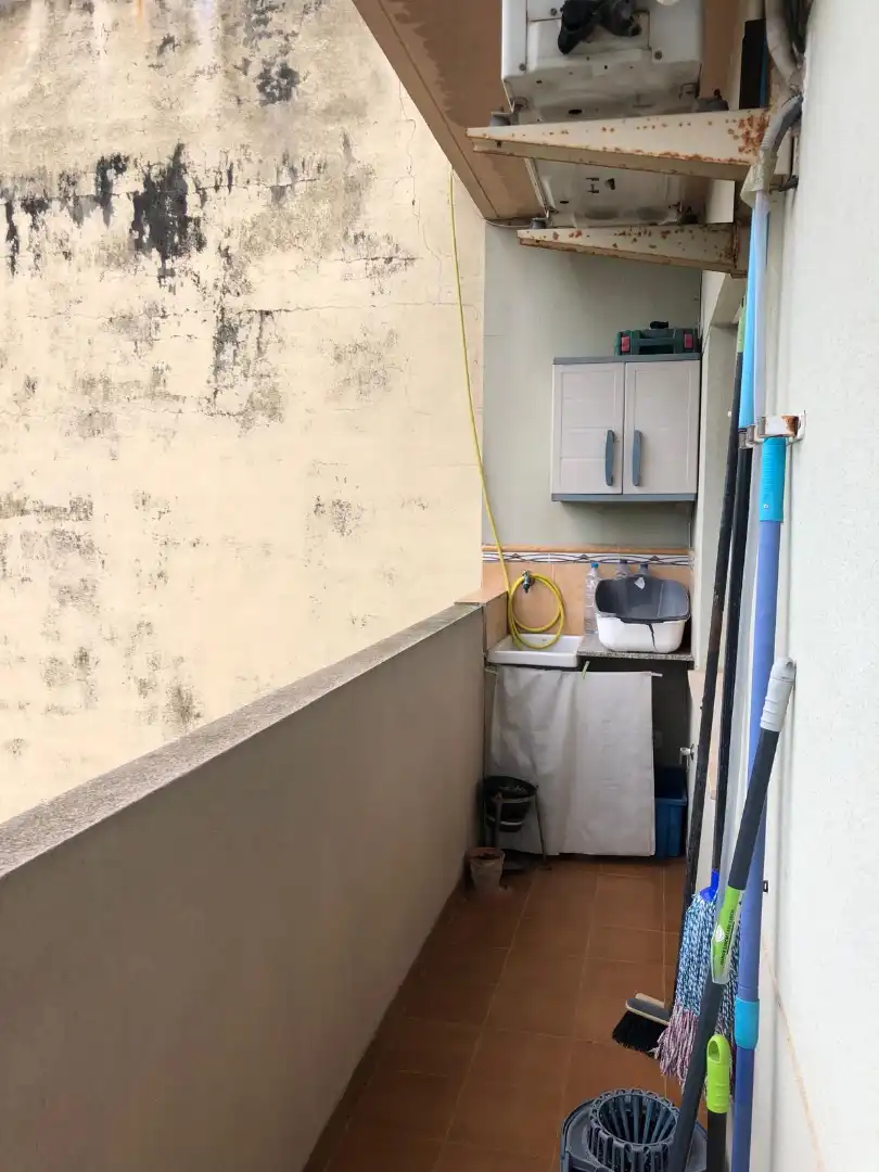 Terrasse von Wohnung zum Verkauf in Gilet mit Klimaanlage, Möbliert und Balkon