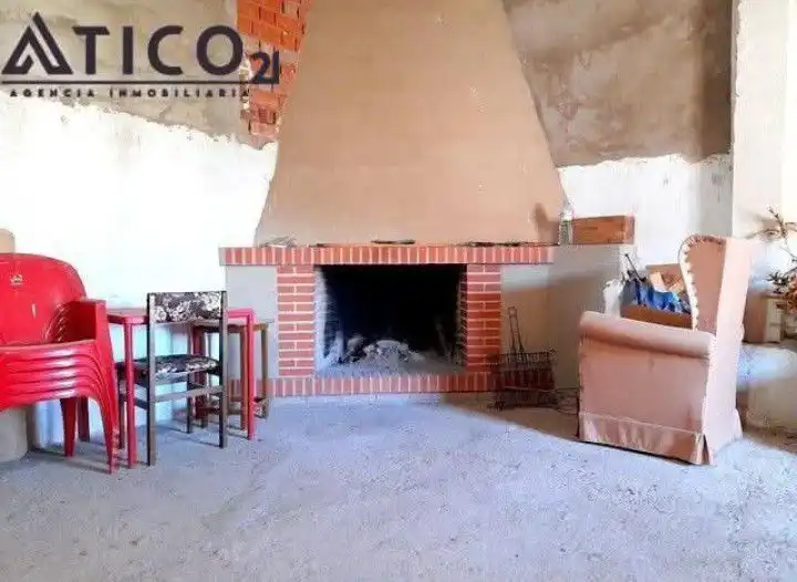 Piso en venta en Alburquerque con Balcón