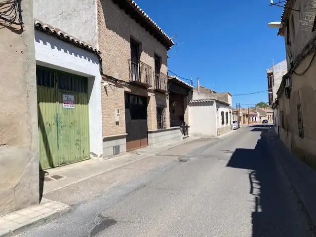 Vista exterior de Nave industrial en venta en Sonseca