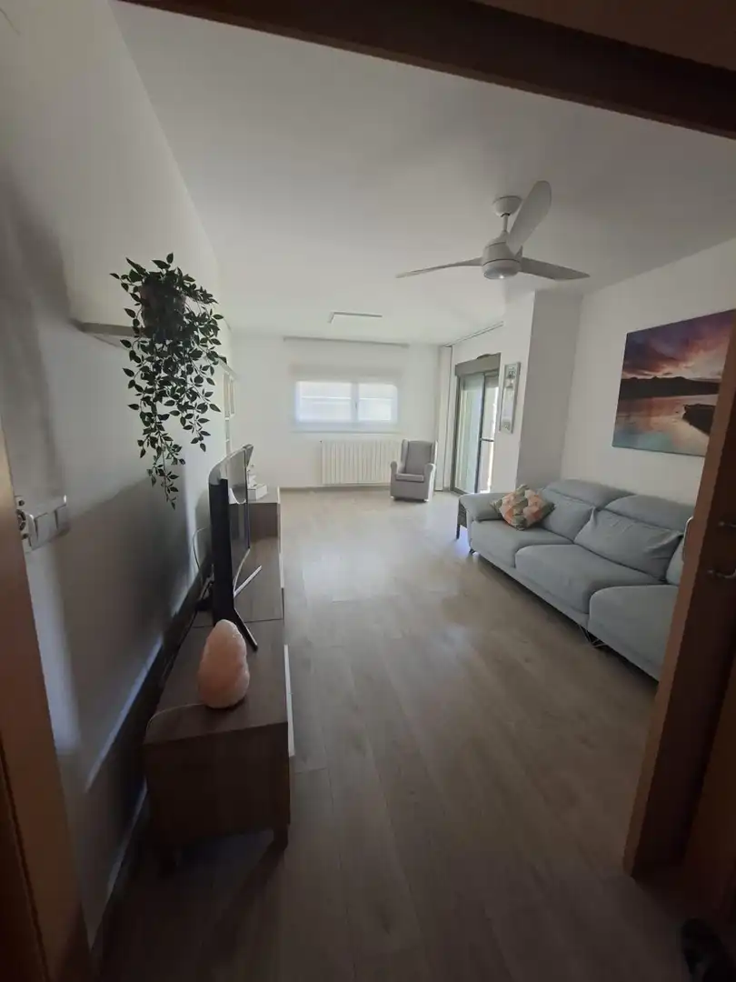 Sala de estar de Planta baja en venta en Paterna con Aire acondicionado, Calefacción y Jardín privado