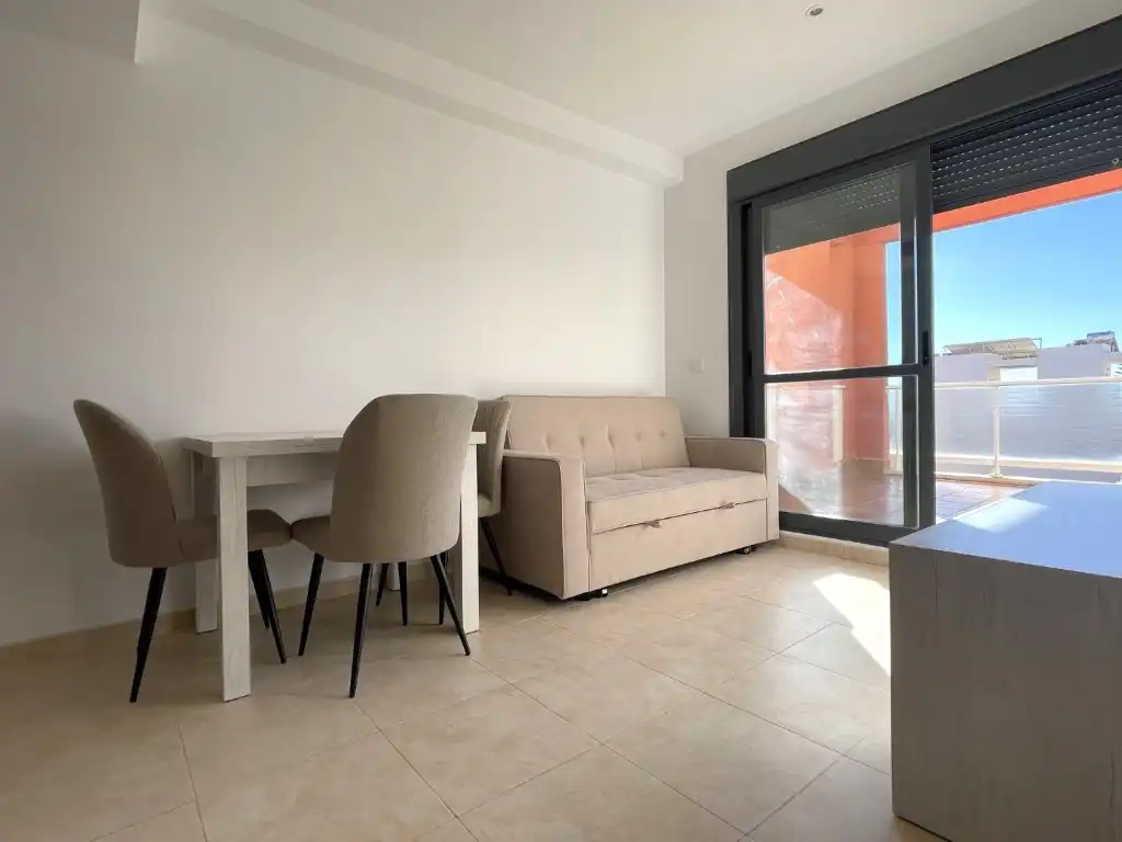 Sala de estar de Apartamento en venta en Vera con Piscina