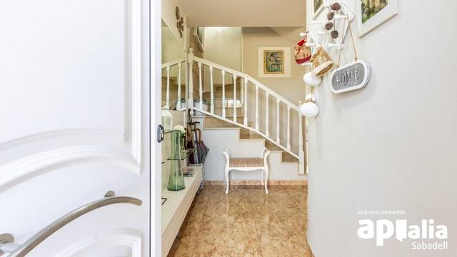 Casa-chalet en Venta en Calle d'Ibáñez de Aldecoa en Les Arenes - La Grípia  Can Montllor