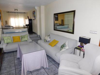 Sala d'estar de Casa o xalet en venda en Molina de Segura amb Aire condicionat, Terrassa i Balcó