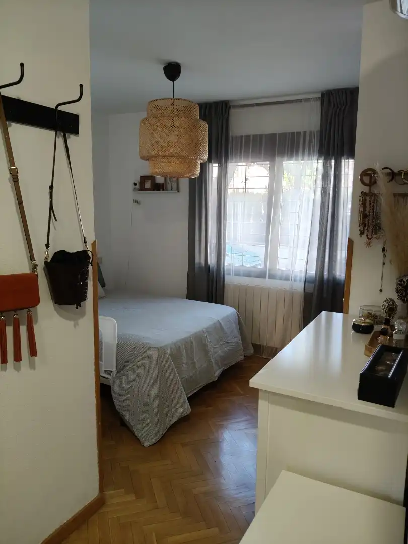 Habitación de Piso en venta en Ciudad Real con Jardín privado, Parquet y Piscina