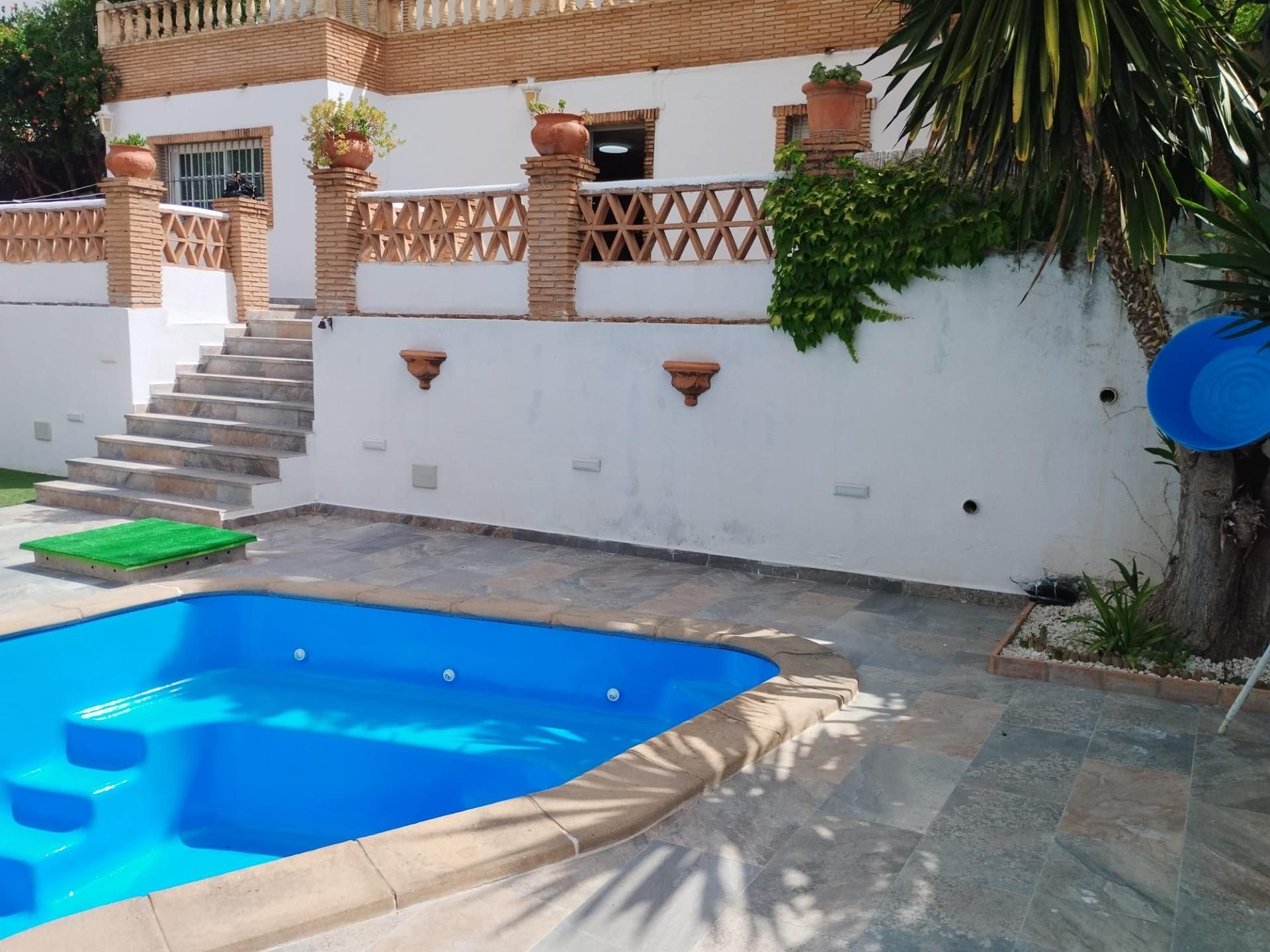 Swimming pool of House or chalet to rent in Otura  with Heating, Private garden and Terrace