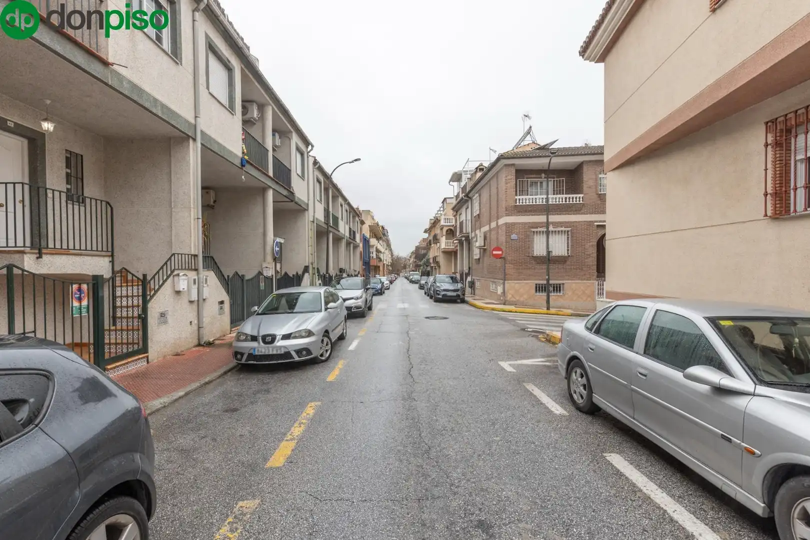 Reihenhaus mit Garten zum Verkauf in Calle de Joaquim Blume 46, imagen 32